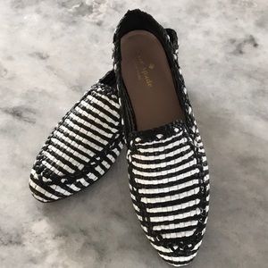 Kate Spade Black & White Woven Leather Loafers/Mocs Size 6 EUC